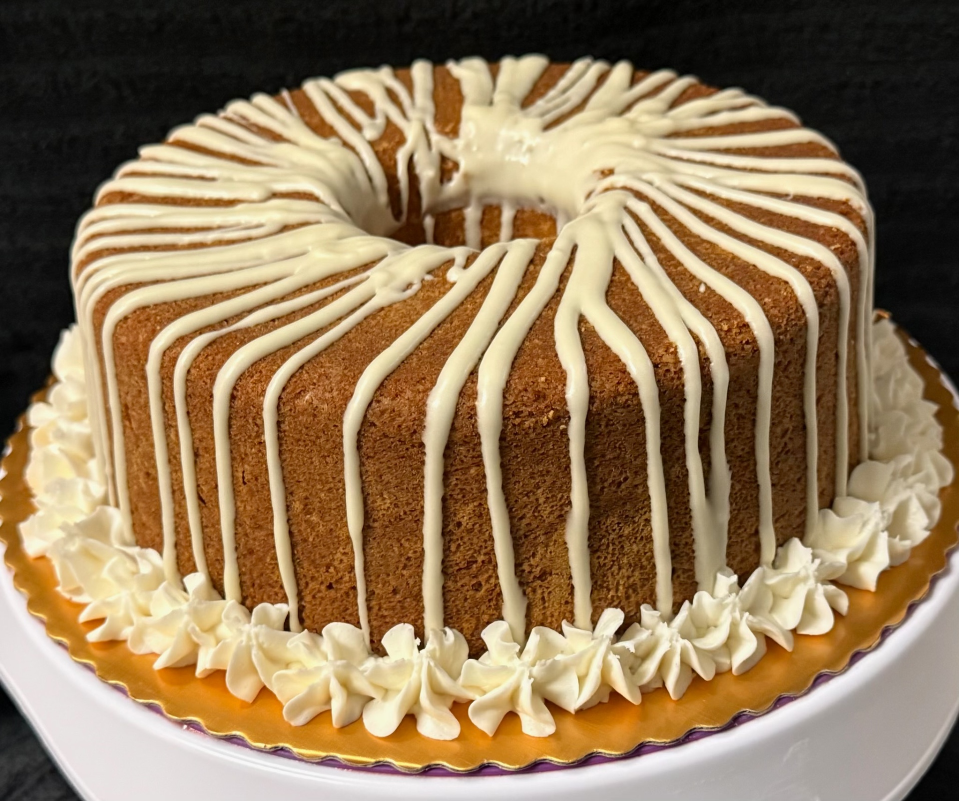 Cream cheese drizzle pound cake